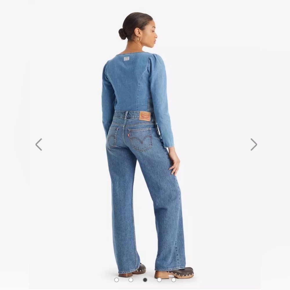 Levis Women's Super Low, Wide Leg Jeans - Picture 7 of 9